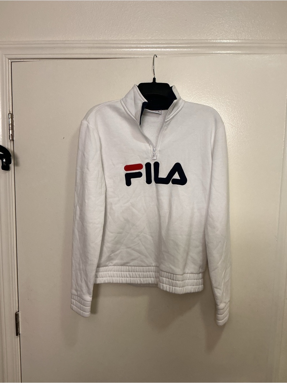 White y2k vintage women’s Fila quarter zip sweatshirt in a Small